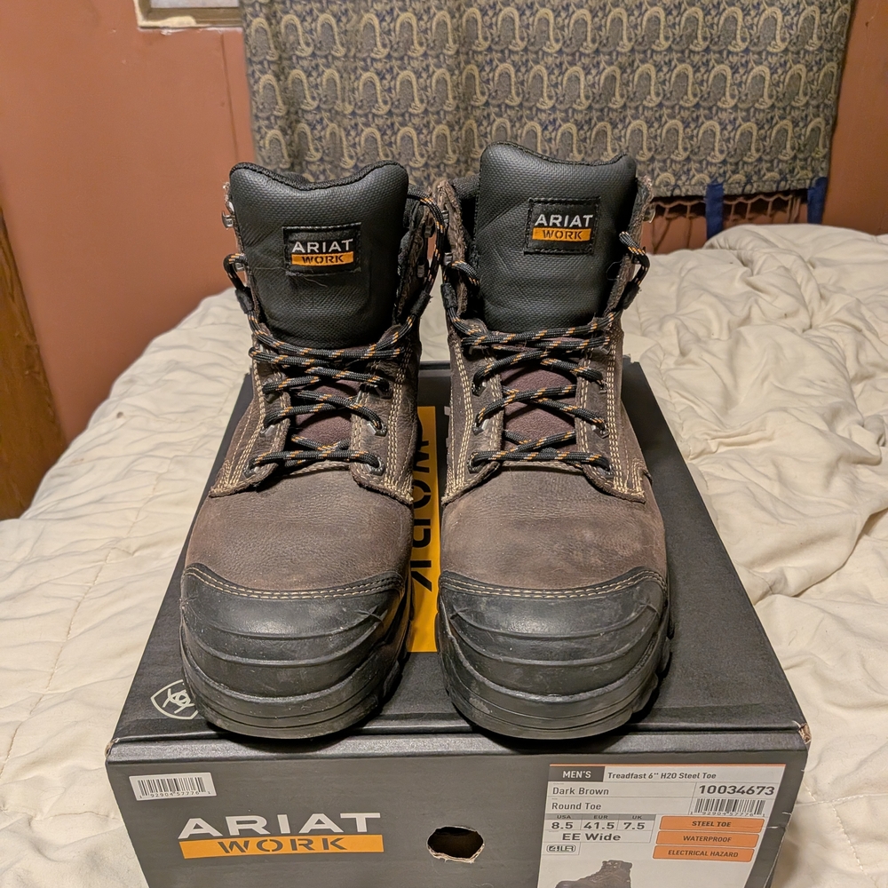 Ariat Men's Dark Brown and Black Work Boots
